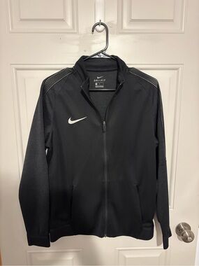 Nike Black Men’s Dri-FIT Zip-Up Performance Jacket